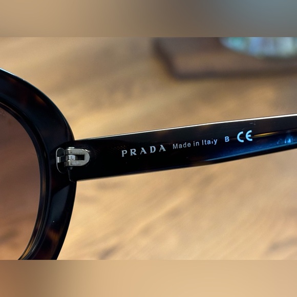 Prada SPR 28R 2AU3DO Oversized aviator Sunglasses - Picture 9 of 13